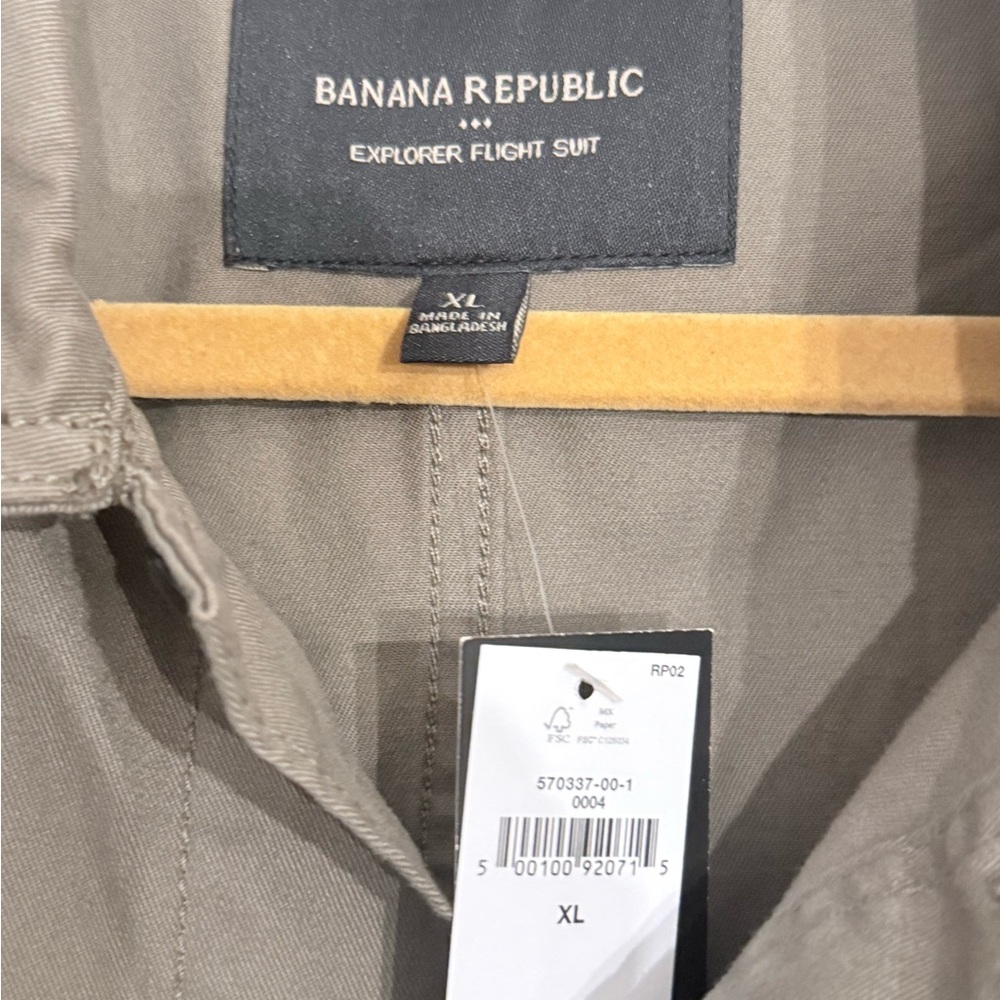 Brand new Banana Republic Men’s Explorer Flight Suit in Green six XL - Picture 3 of 7